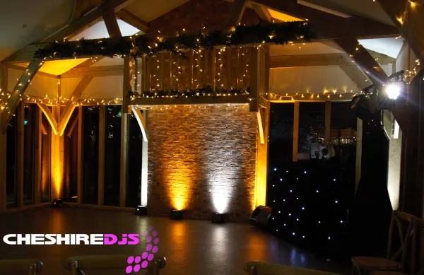 Oaktree Of Peover Uplights